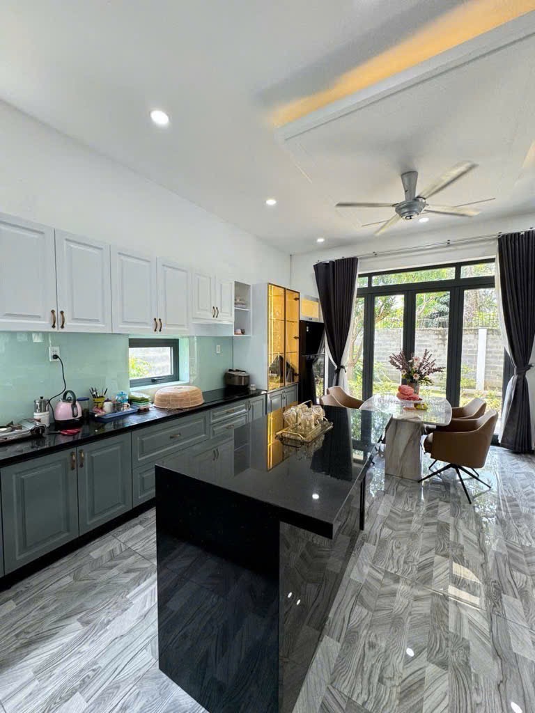 GIẢM THÊM 3.1 TỶ- SIÊU PHẨM BIỆT THỰ SÂN VƯỜN 875m² – HỒ BƠI – NỘI THẤT CAO CẤP – NGHỈ DƯỠNG CHUẨN RESORT TẠI HÓC MÔN - Ảnh 9