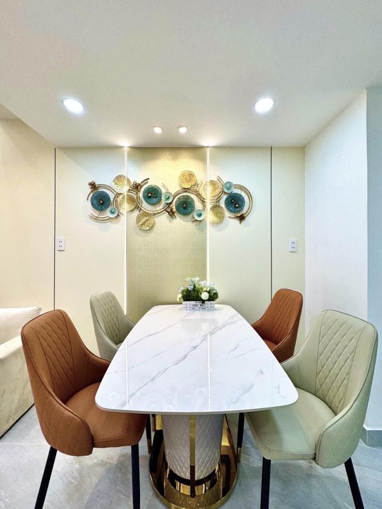 🔥 SIÊU PHẨM 05 TẦNG – MẶT TIỀN NGAY PHẠM VĂN ĐỒNG– Chuẩn đẹp 4m x 15m - 3PN Master – Sân thượng BBQ – Sổ A4 – Chỉ nhỉnh 9T🔥 - Ảnh 3