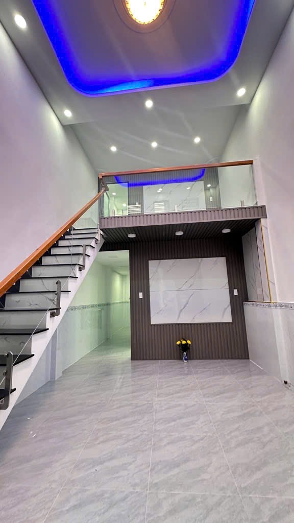 📣 Nhà 2 Tầng Ngon – Giá 1,95 Tỷ – Xe Hơi Tới Nhà – Nguyễn Ảnh Thủ Q12