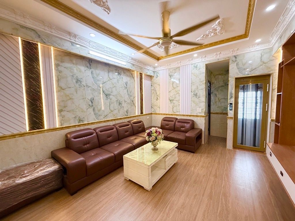 🏡 NHÀ 5 TẦNG THANG MÁY - LÊ VĂN KHƯƠNG Q12 – 4Mx15M - ĐƯỜNG NHỰA 12M – FULL NỘI THẤT – 6.99T - Ảnh 9