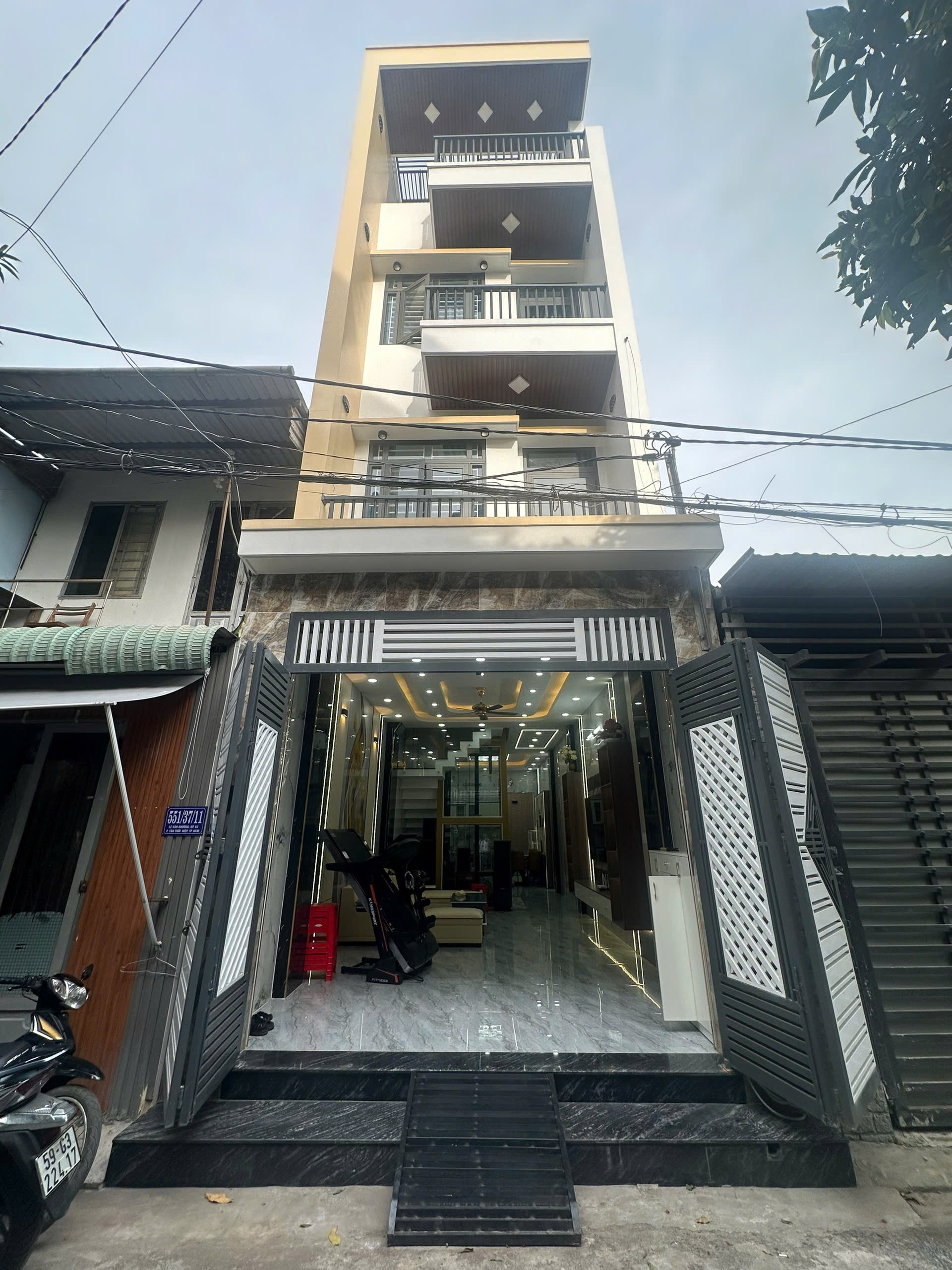 🟢 NHÀ PHỐ ĐẸP Q12 - 04 TẦNG 4mx16m - THANG MÁY - Full Nội Thất - Hẻm Oto - Chỉ 7.5T 🔆🔆🔆