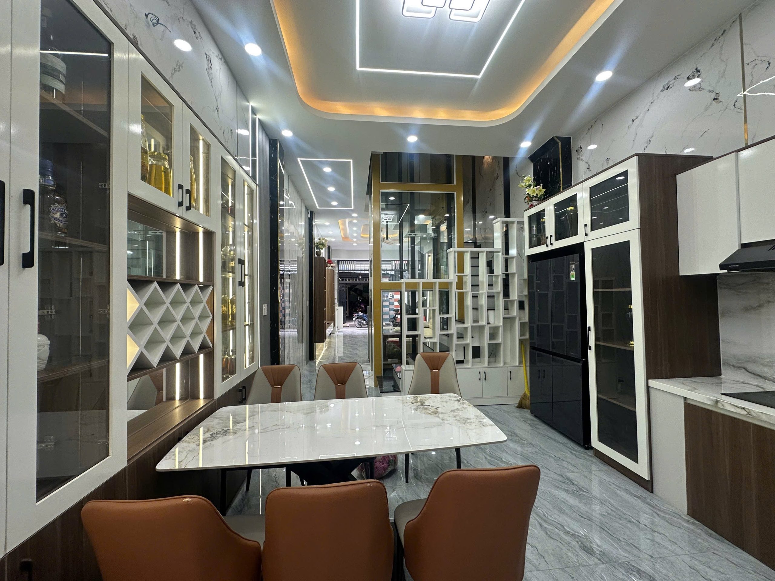 🟢 NHÀ PHỐ ĐẸP Q12 - 04 TẦNG 4mx16m - THANG MÁY - Full Nội Thất - Hẻm Oto - Chỉ 7.5T 🔆🔆🔆 - Ảnh 5