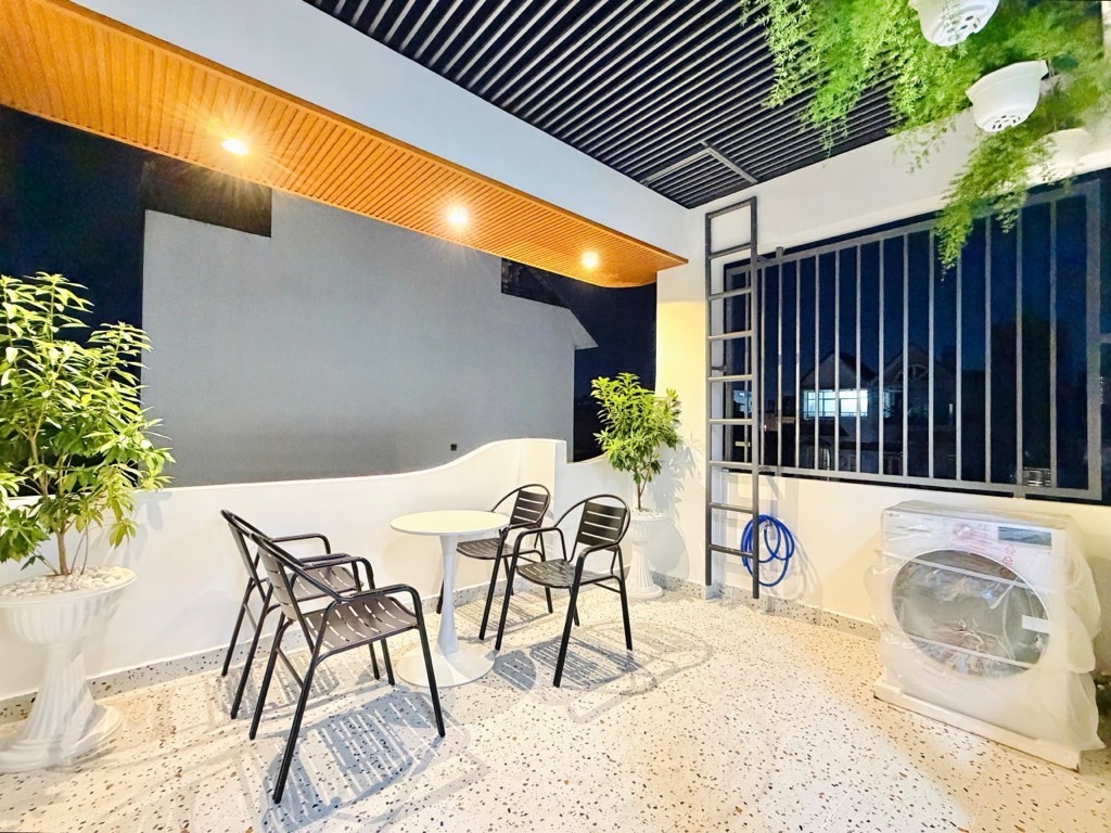 🟢 CHỦ GẤP BÁN GIẢM 300 TR- NHÀ MỚI GV 4 TẦNG - 4Mx 13M - XE HƠI 7 CHỖ NGỦ NHÀ- CHỈ 7.65 T🌼🌼🌼 - Ảnh 15