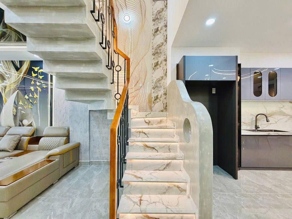 🟢 NHÀ ĐẸP 04 TẦNG - 4M x 16M - FULL NT CAO CẤP- HẺM XE TẢI - CHÀO 8.9T 🌼🌼🌼 - Ảnh 2