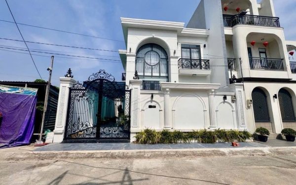 🟢 CHÍNH CHỦ BÁN BIỆT THỰ HIỆN ĐẠI – HÓC MÔN - 10.1M x 17M - FULL NỘI THẤT- CHỈ 7.5T ( TL)