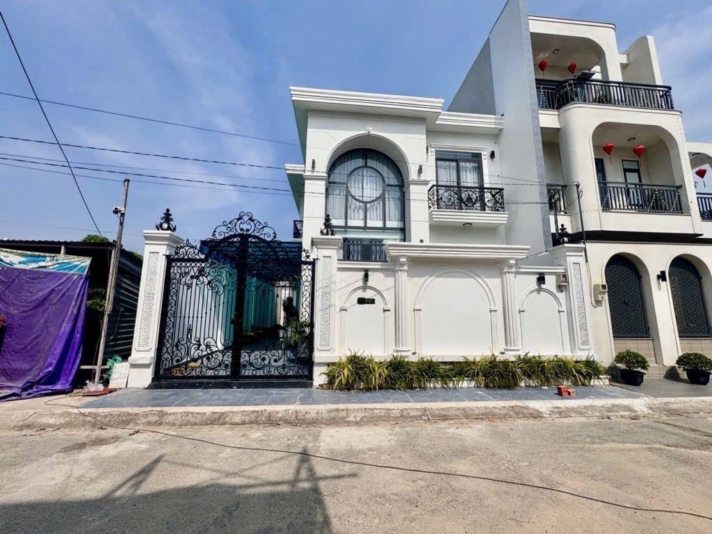 🟢 CHÍNH CHỦ BÁN BIỆT THỰ HIỆN ĐẠI – HÓC MÔN - 10.1M x 17M - FULL NỘI THẤT- CHỈ 7.5T ( TL) - Ảnh 9