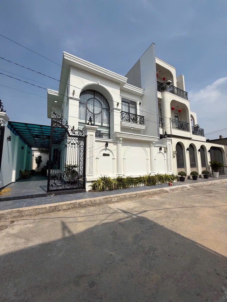 🟢 CHÍNH CHỦ BÁN BIỆT THỰ HIỆN ĐẠI – HÓC MÔN - 10.1M x 17M - FULL NỘI THẤT- CHỈ 7.5T ( TL) - Ảnh 11