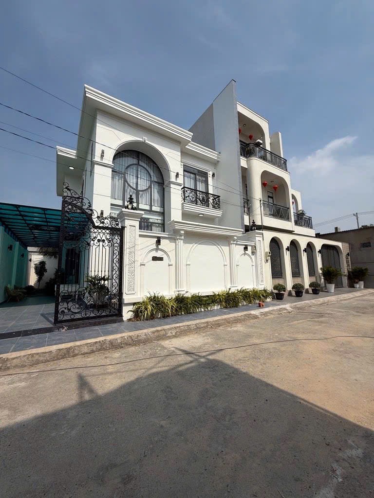 🟢 CHÍNH CHỦ BÁN BIỆT THỰ HIỆN ĐẠI – HÓC MÔN - 10.1M x 17M - FULL NỘI THẤT- CHỈ 7.5T ( TL) - Ảnh 10