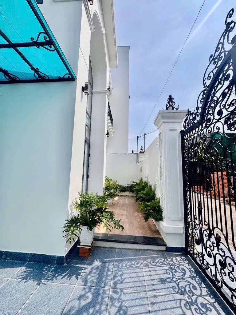 🟢 CHÍNH CHỦ BÁN BIỆT THỰ HIỆN ĐẠI – HÓC MÔN - 10.1M x 17M - FULL NỘI THẤT- CHỈ 7.5T ( TL) - Ảnh 5