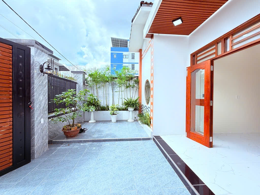 💎BIỆT THỰ MINI MỚI XÂY XONG – Sổ mới 2025 – Thông số đẹp - Ô tô ngủ nhà Tặng Full Nội Thất - Giá chỉ 4.39 tỷ TL 😱😱😱 - Ảnh 4