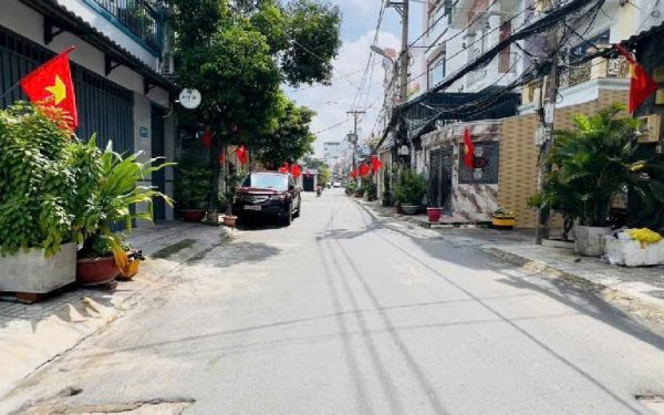 Alternative view of 🏡Nhà phố VIP Phan Huy Ích – Ngang 5.5m hiếm - 04 lầu – Thang máy – Full nội thất – Giá chỉ 12.9 tỷ TL - Sổ riêng, công chứng ngay 🤝🤝