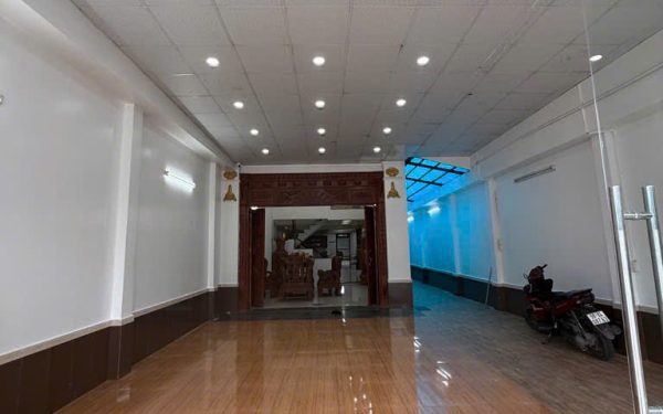 🏡 MẶT TIỀN VỊ TRÍ VÀNG Q12 – DIỆN TÍCH KHỦNG 333M² – BIỆT THỰ + KHO XƯỞNG RIÊNG BIỆT 🔆